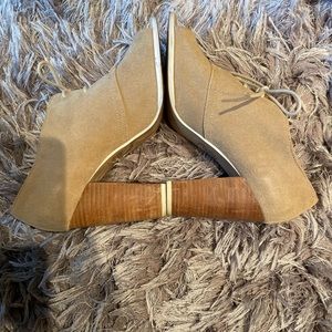 Beige Aldo Open Toe Booties Size 10